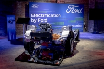 2019_FORD_GOFURTHER_4_AT_THE_SHOW-167