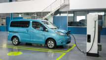nissan_env200_evalia_charging