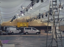 24. Avtomobilski salon