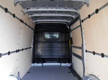 NOVI VOLKSWAGEN CRAFTER 