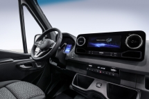 NOVI MERCEDES-BENZ SPRINTER