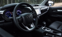 500_toyota-hilux-061217-raw-660