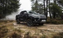 500_toyota-hilux-071217-raw-024