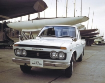 1968-toyota-hilux--mid