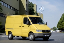 25 Jahre Innovation: der Mercedes-Benz Sprinter feiert Geburtstag25 years of Innovation: the Mercedes-Benz Sprinter celebrates its birthday
